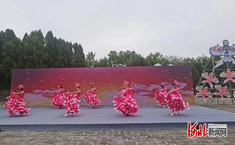 d0a600cbc1c25cad128db42515a81a5.jpg
